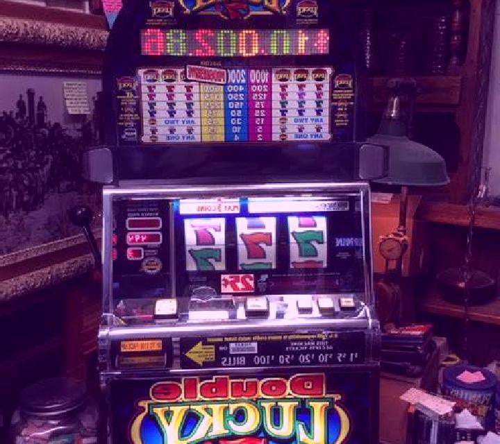 Bigger Bass Blizzard - Christmas Catch slot machine