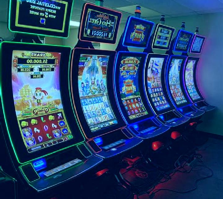 Four Guardians (GamePlay) online slot