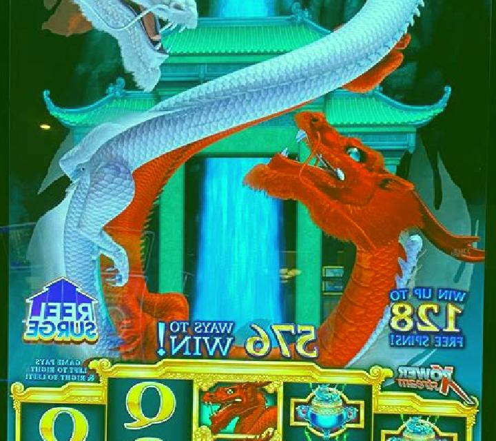 Golden Battle (Pull Tabs) slot