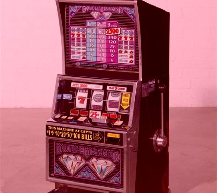 Liquid Diamond Lotto slot machine