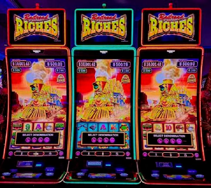Midas: Hand of Fortune slot machine
