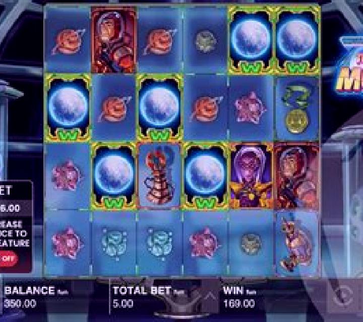 Monkey and the Moon slot game