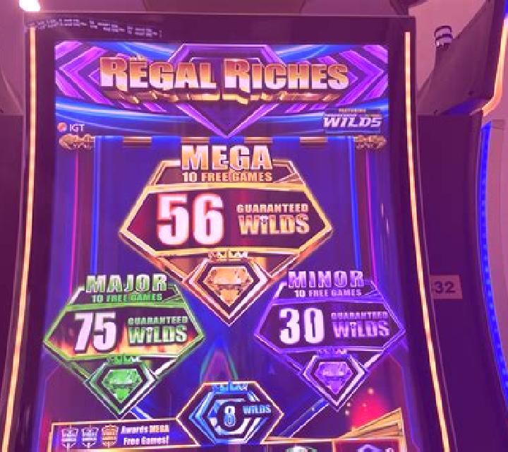 Regal Riches (IGT) slot